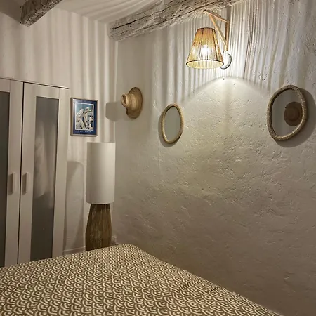 Dans Le Vieux Appartamento *